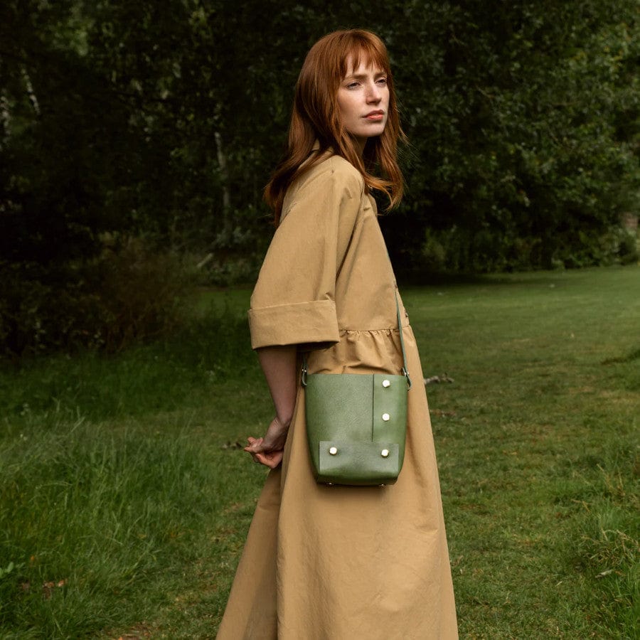 Cast Bag Fern