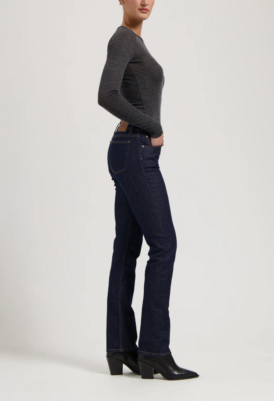 Logan High Slim Jeans Rinse