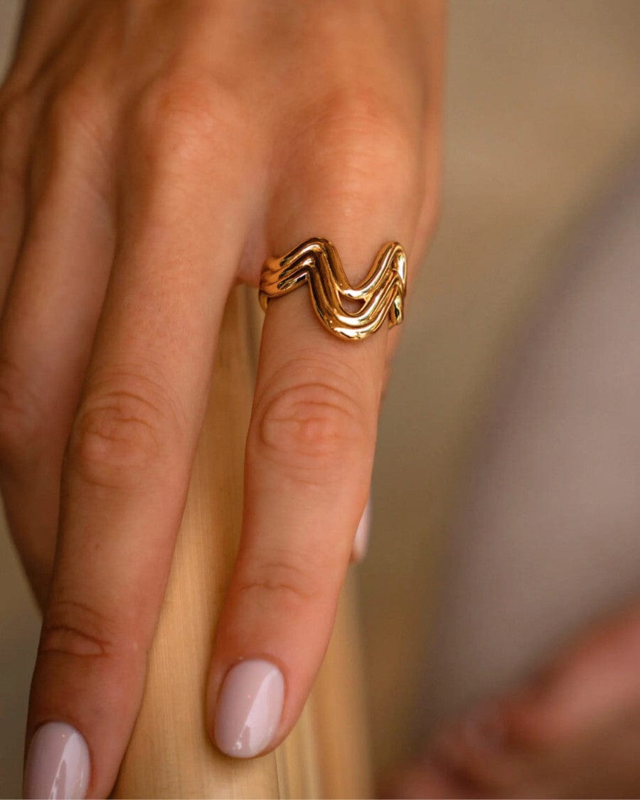 Gallia Wave Ring