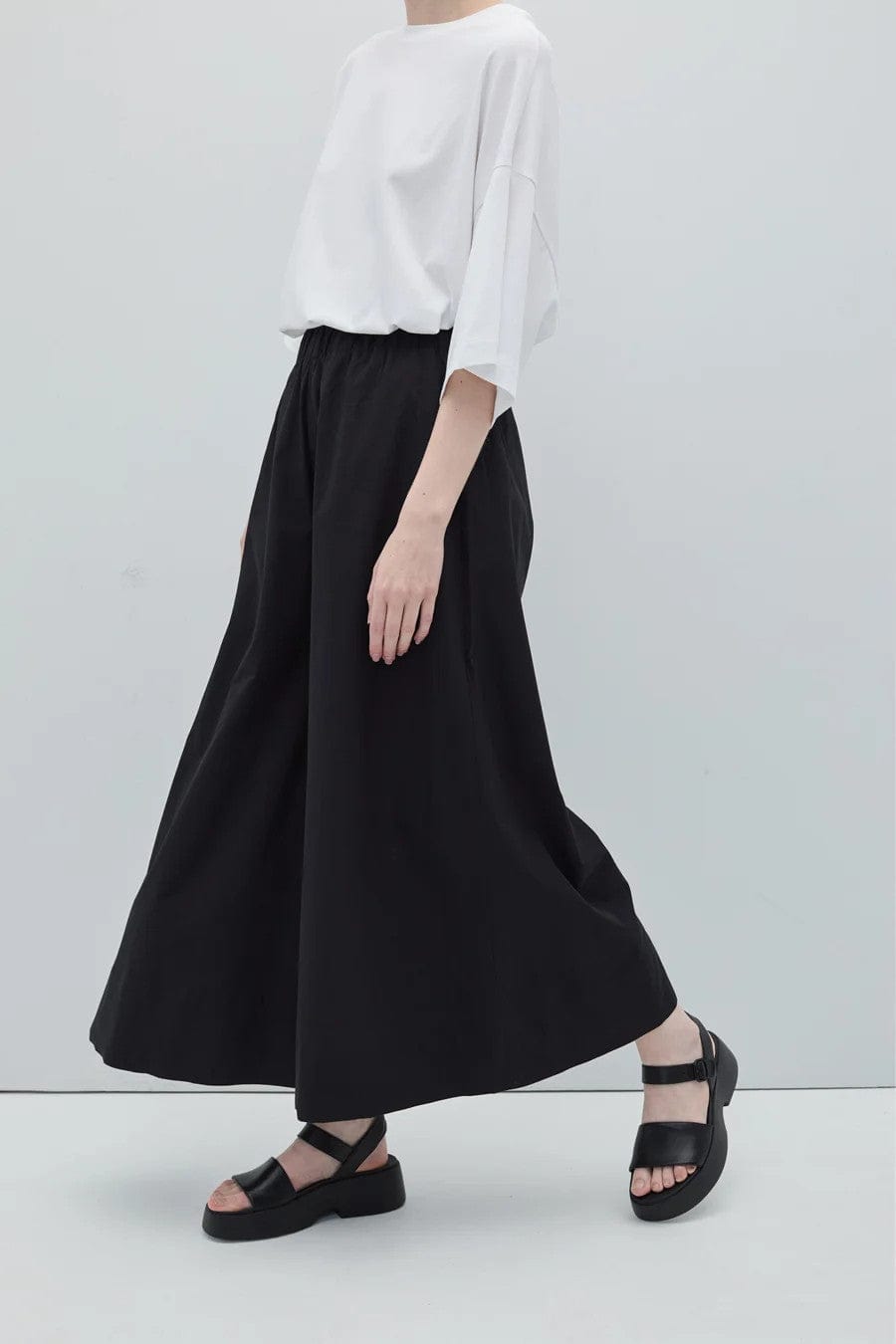 Lobe Trousers Black