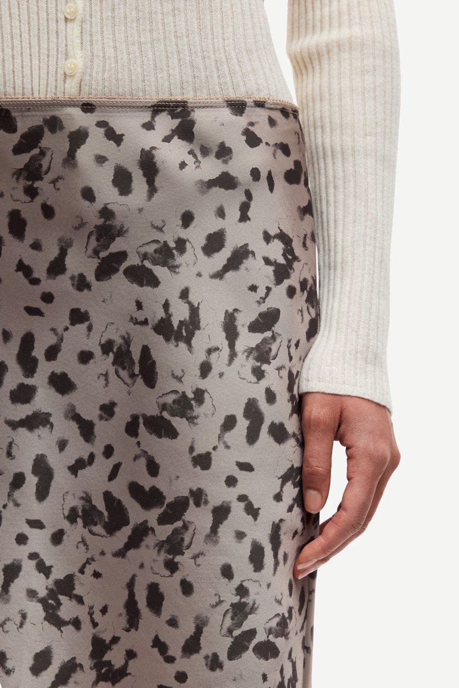 Sajosh Cardigan Cream
