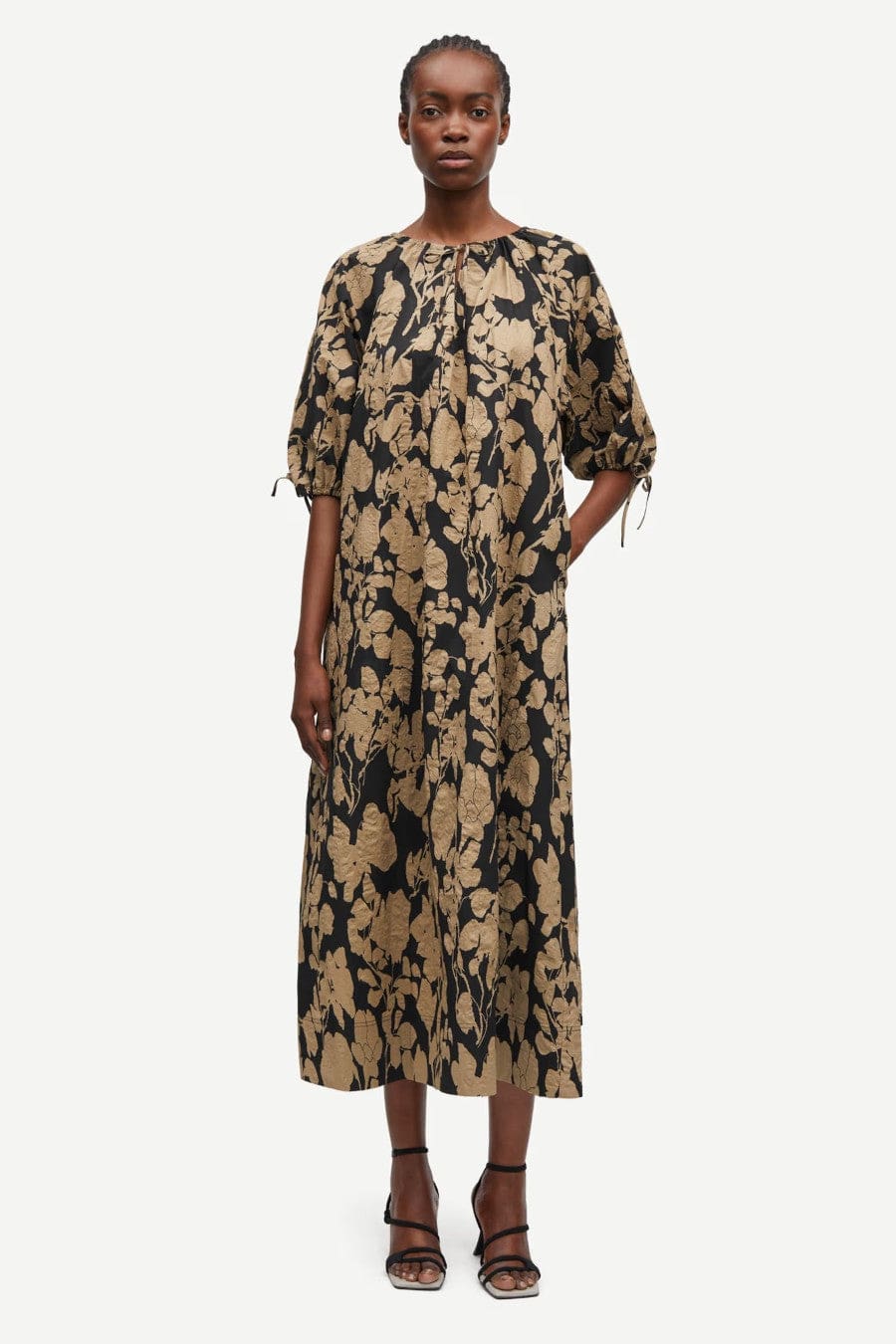Samatera Dress