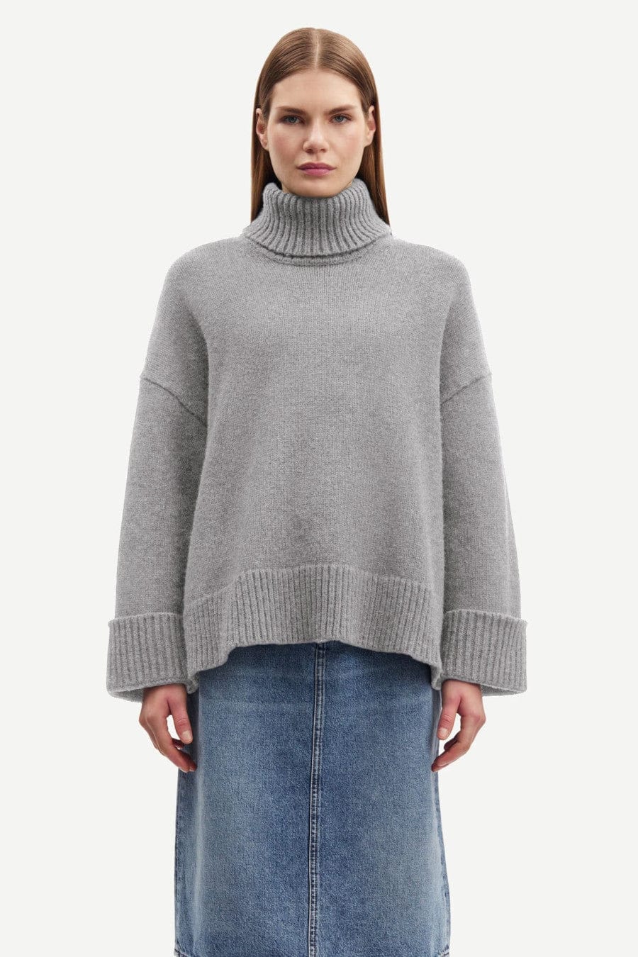 Sakeiku Turtleneck Jumper