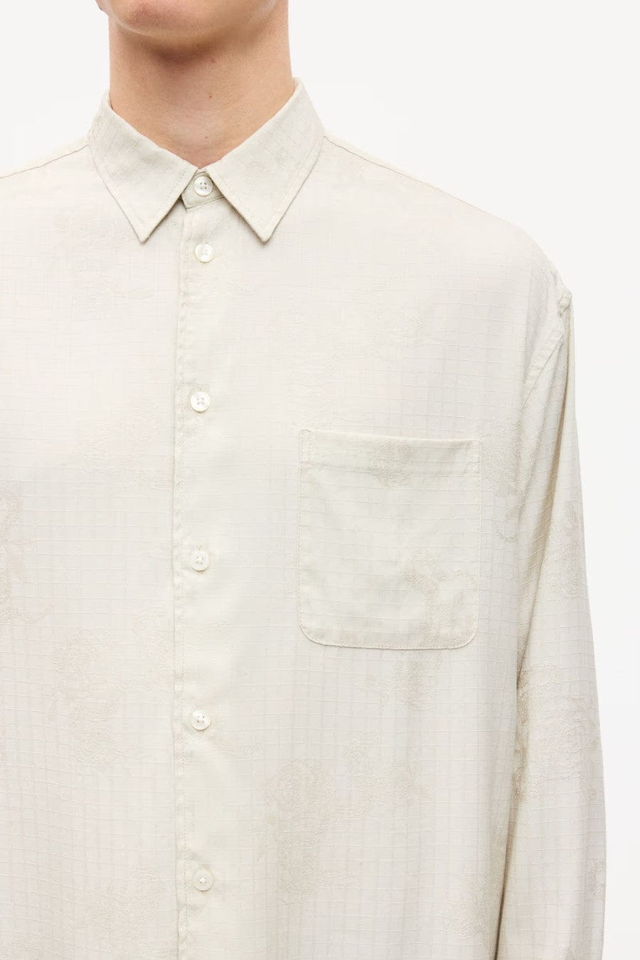 Saluan J Shirt