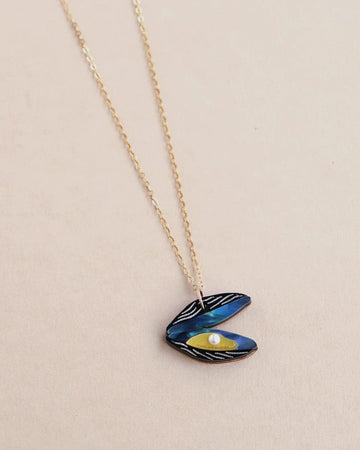 Mussel Necklace