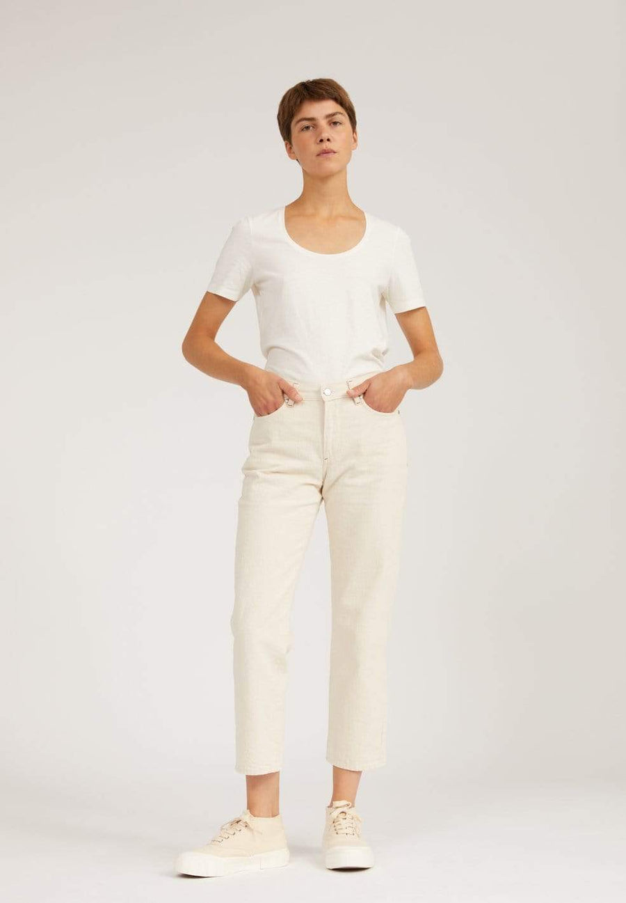 Fjella Cropped Undyed Jeans