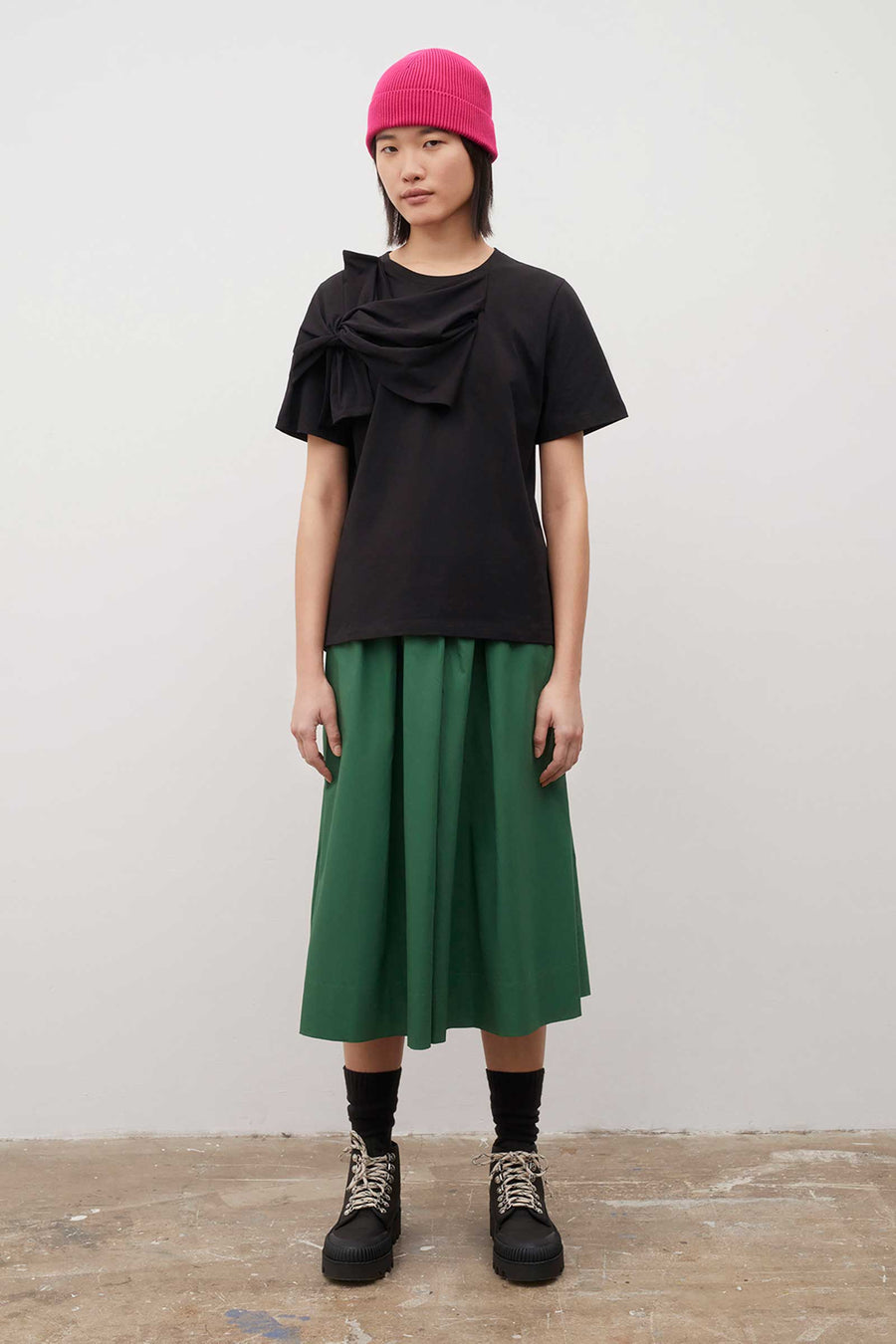 Black Knotted Tee