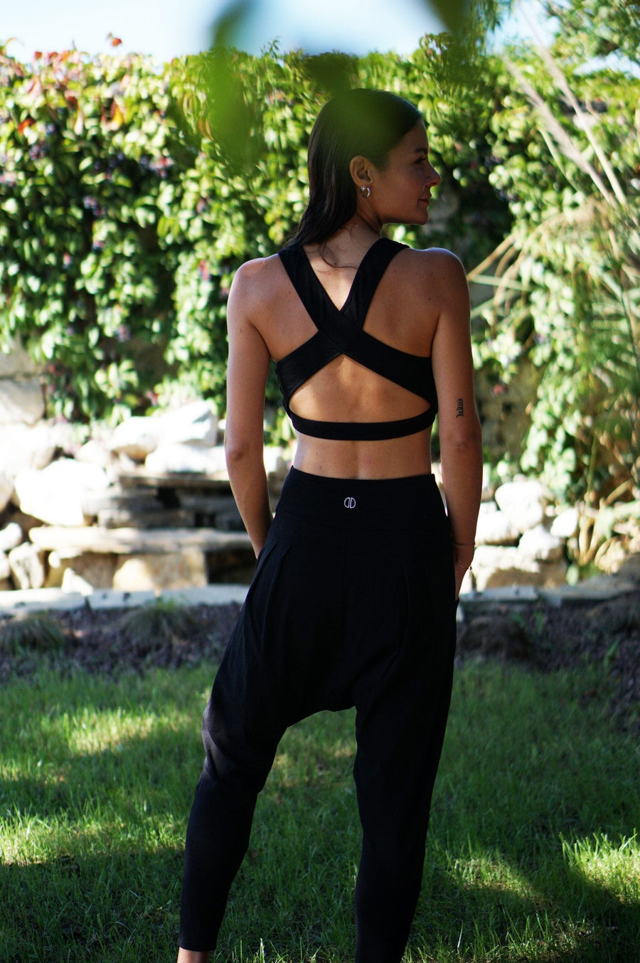 Why Choose Ethical And Sustainable Yoga Clothes - Green Apple Active